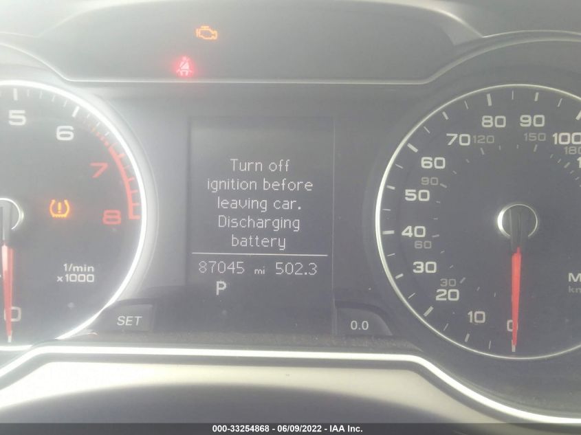 2013 AUDI A4 PREMIUM WAUAFAFL6DN051230