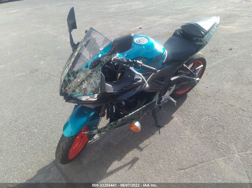 2021 YAMAHA YZFR3 A MH3RH18Y7MK008172