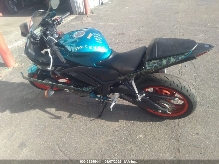 2021 YAMAHA YZFR3 A MH3RH18Y7MK008172