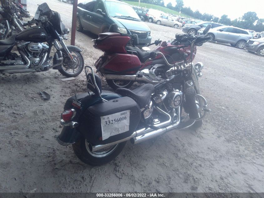 2020 HARLEY-DAVIDSON FLHC 1HD1YAJ19LB049716