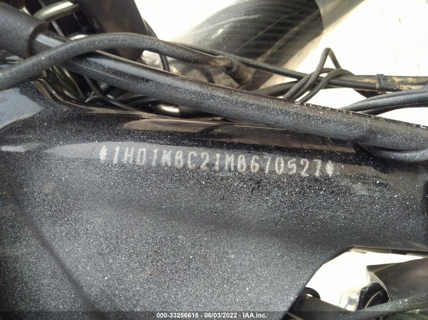 2021 HARLEY-DAVIDSON FLHX 1HD1KBC21MB670527