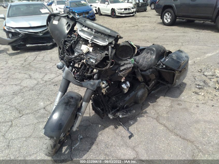 2021 HARLEY-DAVIDSON FLHX 1HD1KBC21MB670527