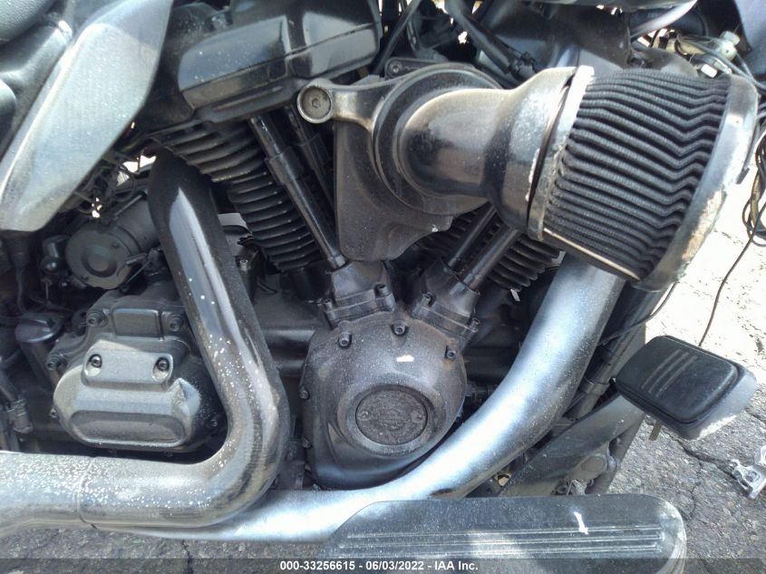 2021 HARLEY-DAVIDSON FLHX 1HD1KBC21MB670527