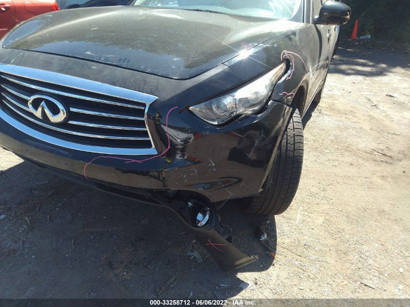 2015 INFINITI QX70 JN8CS1MWXFM482591