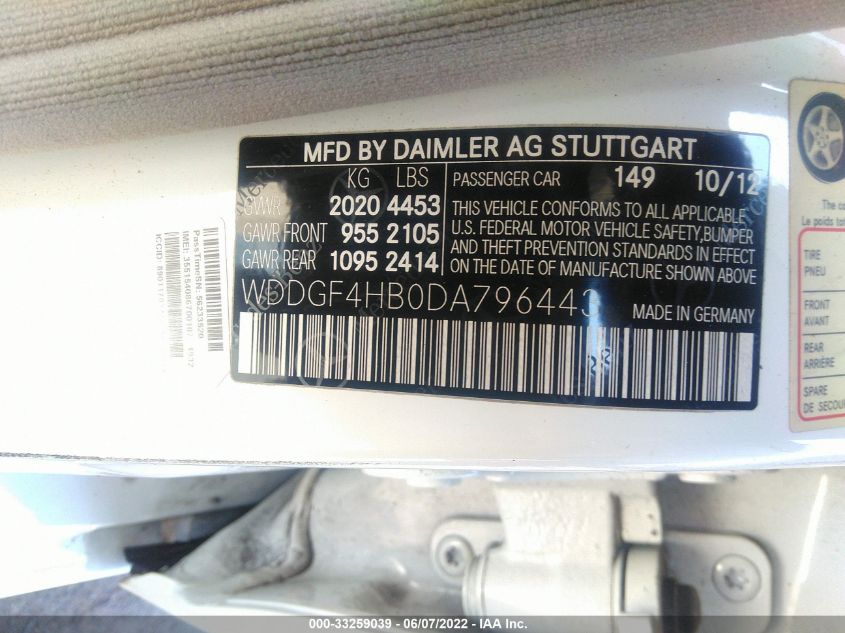2013 MERCEDES-BENZ C-CLASS C 250 WDDGF4HB0DA796443