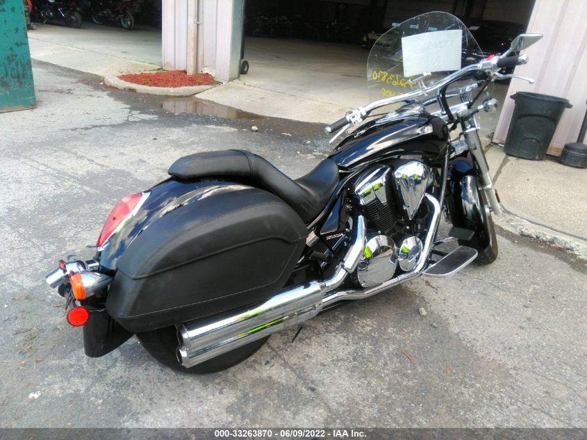 2015 HONDA VT1300 CT JH2SC6678FK500483