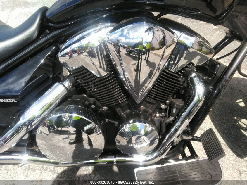 2015 HONDA VT1300 CT JH2SC6678FK500483