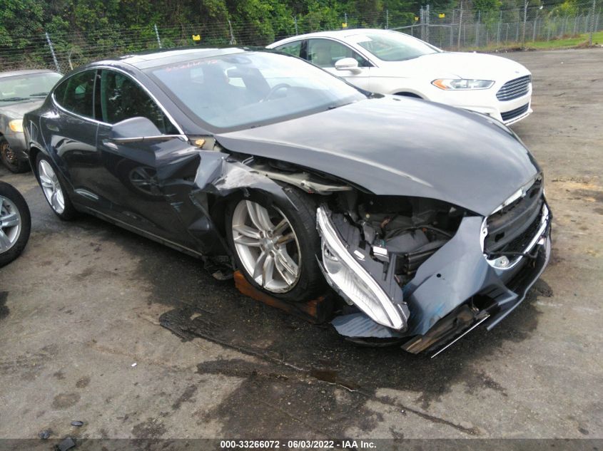 Фото: 5YJSA1E2XFF118881 - 6