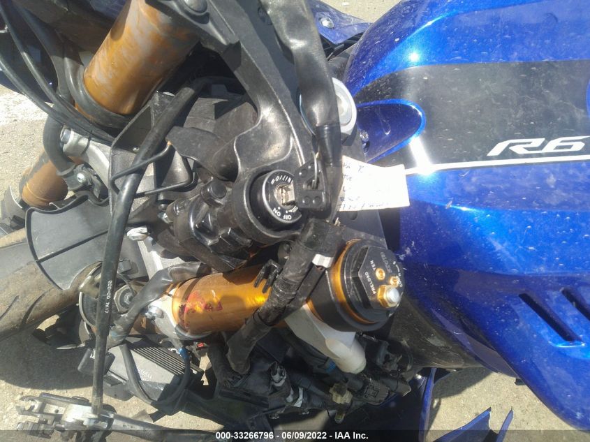 2018 YAMAHA YZFR6 JYARJ28E3JA002882