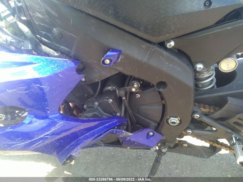 2018 YAMAHA YZFR6 JYARJ28E3JA002882
