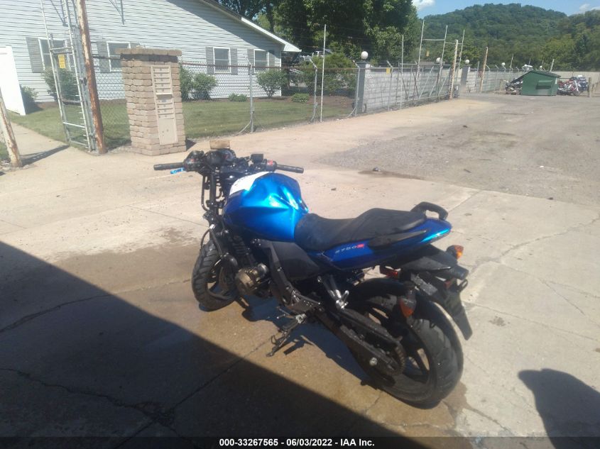 2005 KAWASAKI ZR750 K1 JKAZRDK155A000369