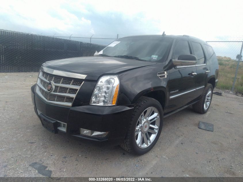 2013 CADILLAC ESCALADE PLATINUM EDITION 1GYS3DEF8DR344370
