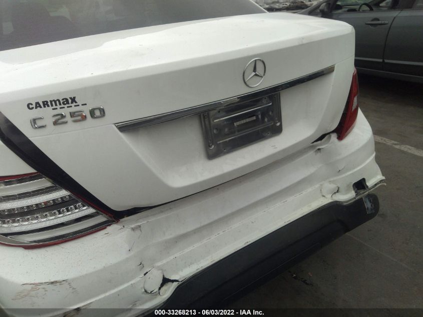 2014 MERCEDES-BENZ C-CLASS 250 WDDGF4HB0EA956015