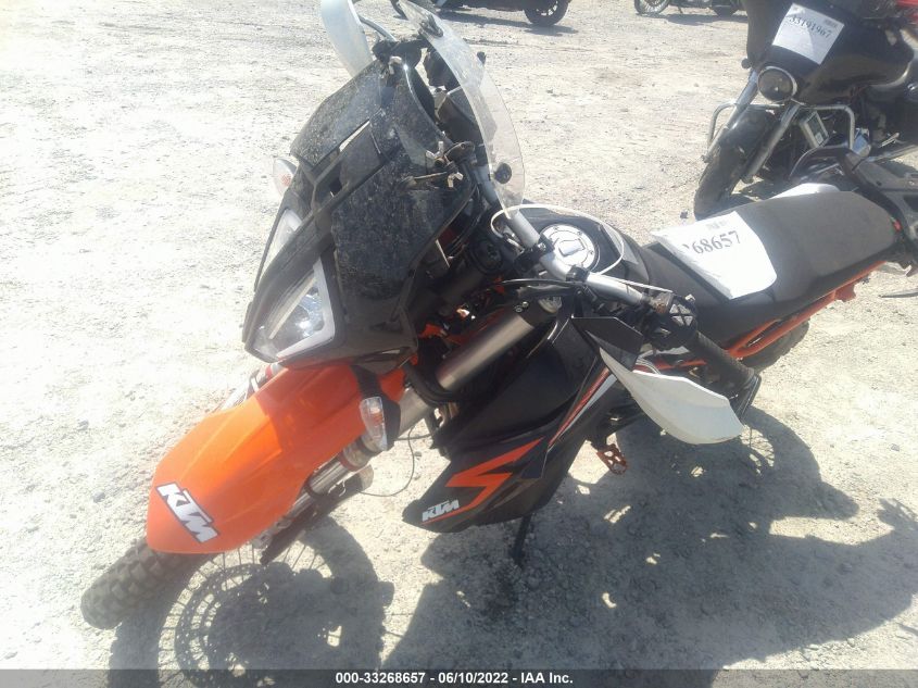 2021 KTM 890 ADVENTURE R VBKTR640XMM822396