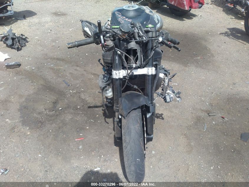 2015 KAWASAKI ZX636 E JKBZXJE11FA015318