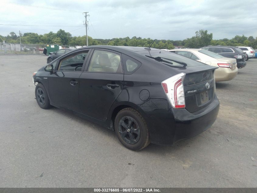 2015 TOYOTA PRIUS FOUR JTDKN3DU8F0470018