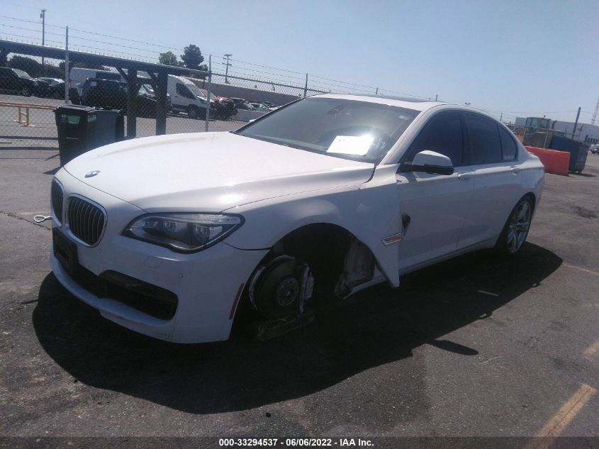 2013 BMW 7 SERIES 740I WBAYA6C53DD143806