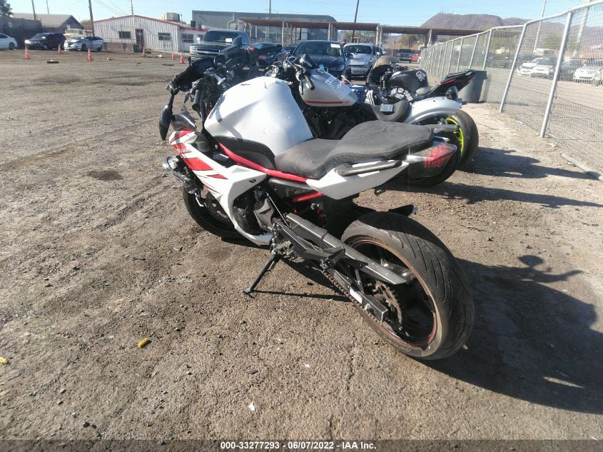 2013 YAMAHA FZ6 R JYARJ18E8DA012242