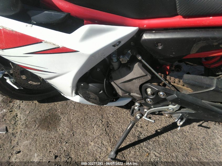 2013 YAMAHA FZ6 R JYARJ18E8DA012242