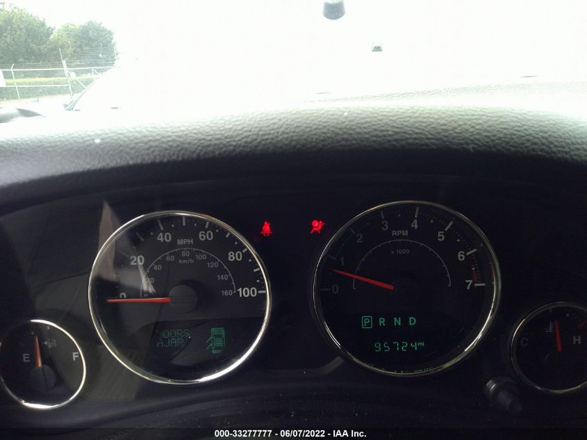 2015 JEEP WRANGLER UNLIMITED SPORT 1C4BJWDG4FL520788