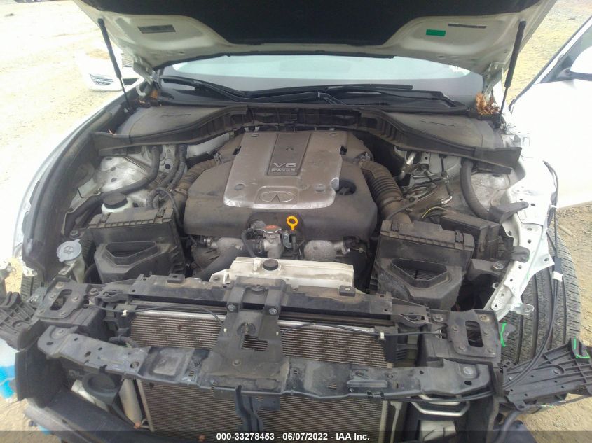2015 INFINITI Q70 JN1BY1AR8FM561345