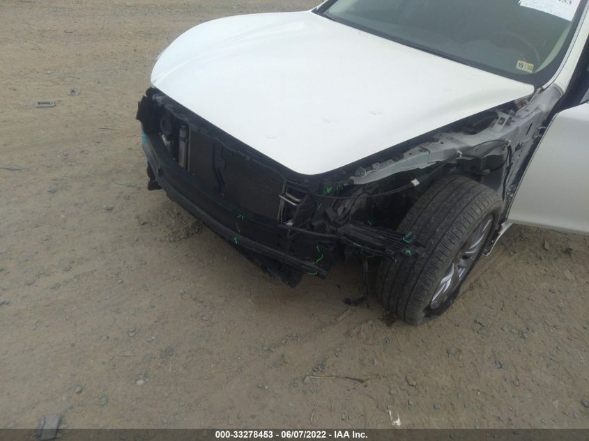 2015 INFINITI Q70 JN1BY1AR8FM561345