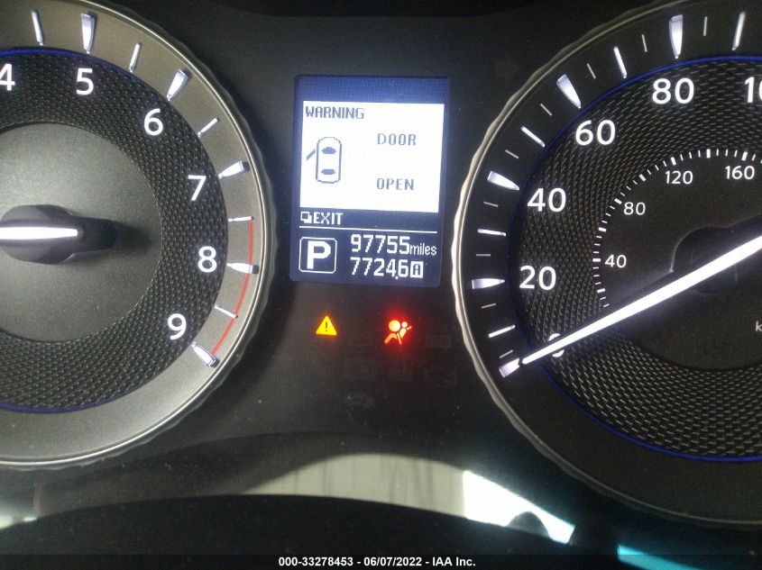 2015 INFINITI Q70 JN1BY1AR8FM561345