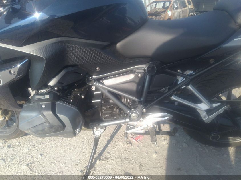2021 BMW R 1250 RS WB10J8301M6D60565