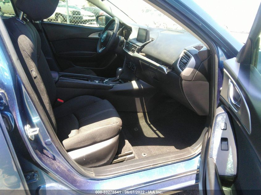 2018 MAZDA MAZDA3 4-DOOR SPORT 3MZBN1U70JM233217