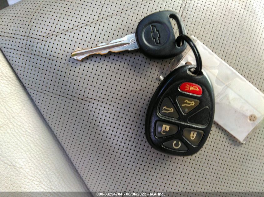 2013 CHEVROLET SUBURBAN LTZ 1GNSKKE77DR106913