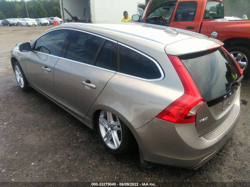 2015 VOLVO V60 T5 DRIVE-E PLATINUM YV140MED5F1206027