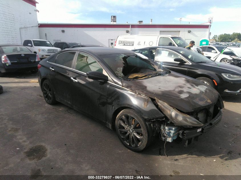 2013 HYUNDAI SONATA SE - 5NPEC4AC1DH772304