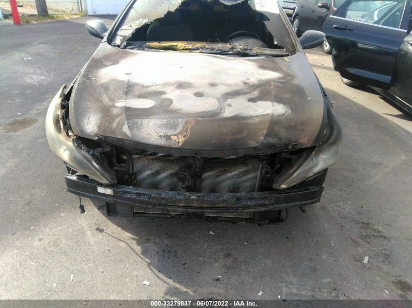 2013 HYUNDAI SONATA SE - 5NPEC4AC1DH772304