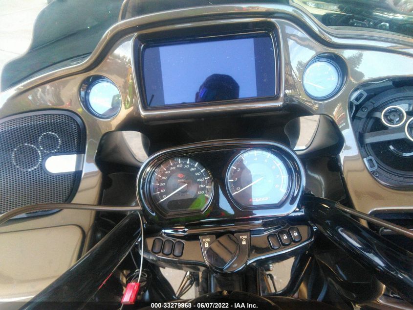 2021 HARLEY-DAVIDSON FLTRXSE 1HD1TCL17MB953072