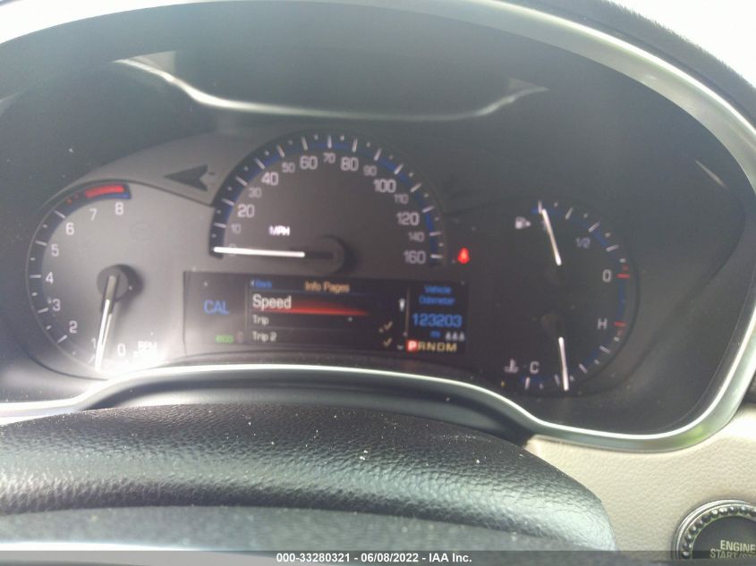 2015 CADILLAC SRX BASE 3GYFNAE32FS537906