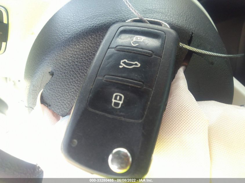 2016 VOLKSWAGEN BEETLE CONVERTIBLE 1.8T SEL 3VW507AT5GM802037