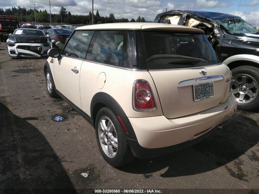 2013 MINI COOPER HARDTOP WMWSU3C51DT548970