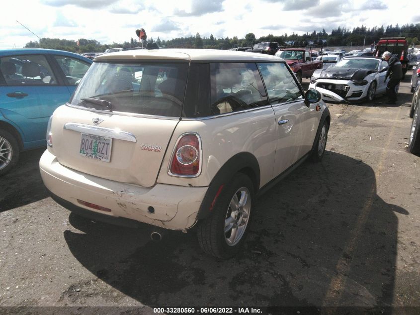2013 MINI COOPER HARDTOP WMWSU3C51DT548970