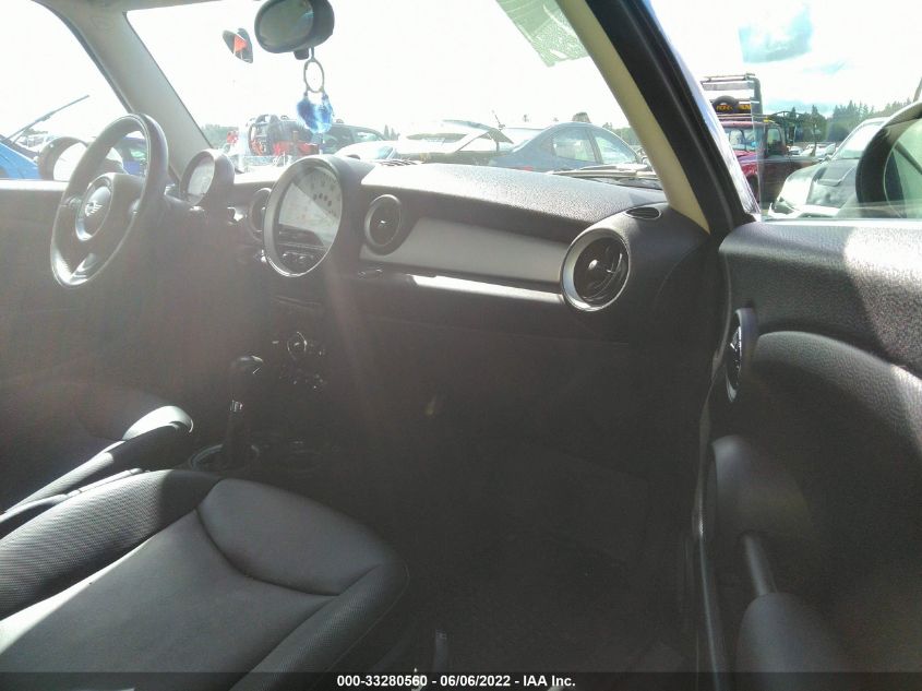 2013 MINI COOPER HARDTOP WMWSU3C51DT548970