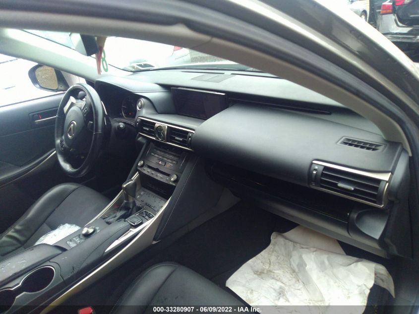 2018 LEXUS IS IS 300 JTHC81D24J5032329