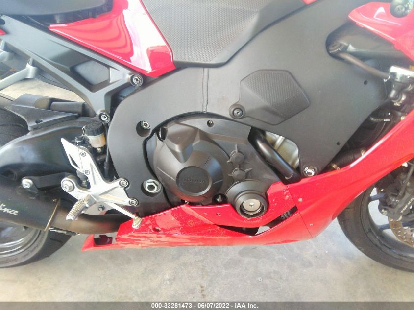 2017 HONDA CBR1000 RR JH2SC7702HK000782