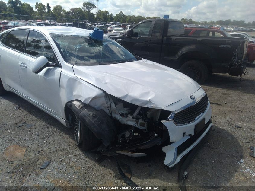 2018 KIA CADENZA PREMIUM KNALB4J1XJ5127491