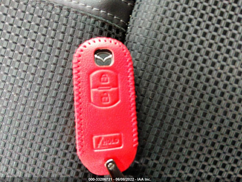 2018 MAZDA MAZDA3 4-DOOR SPORT 3MZBN1U77JM217662