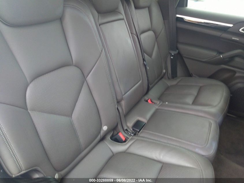 2017 PORSCHE CAYENNE WP1AA2A29HKA83908