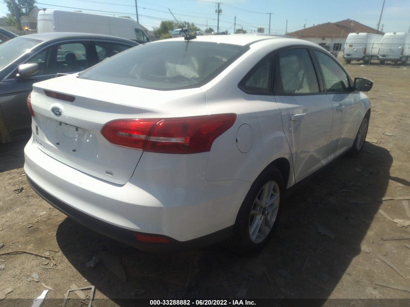 VIN 1FADP3F20JL280399 2018 FORD FOCUS SE