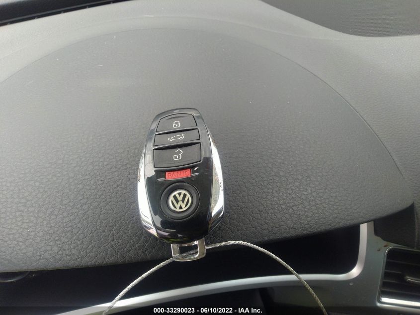 2015 VOLKSWAGEN TOUAREG LUX WVGEF9BP3FD005595