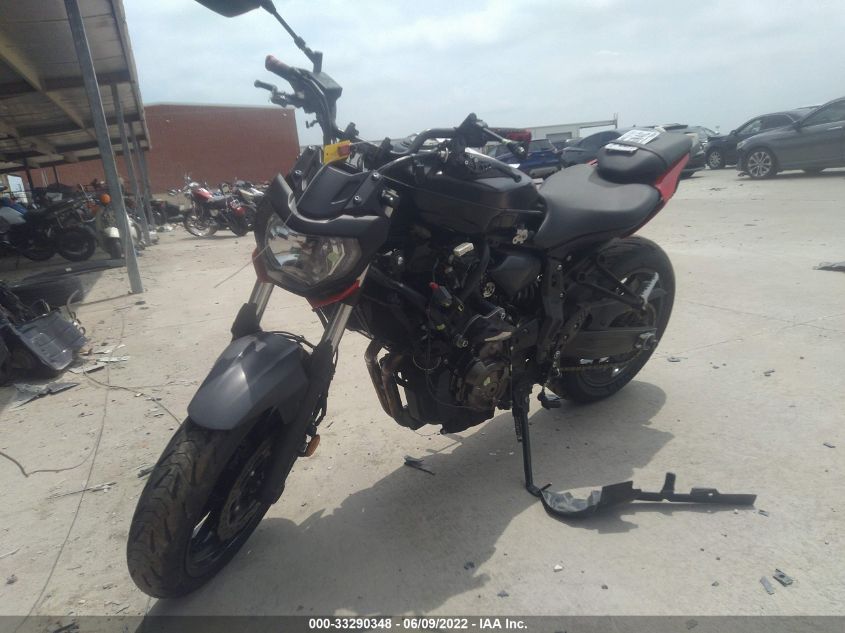 2018 YAMAHA MT07 JYARM27E3JA001174