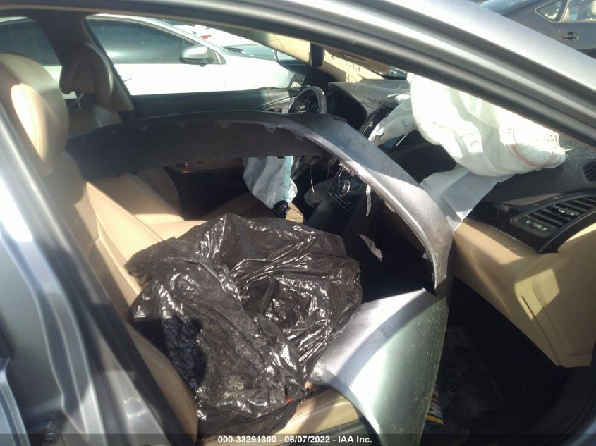 2015 HYUNDAI AZERA KMHFG4JG4FA483421