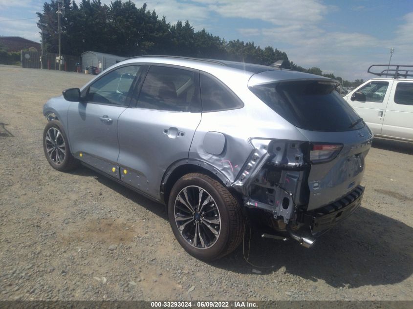 2022 FORD ESCAPE SE 1FMCU0G67NUA08488
