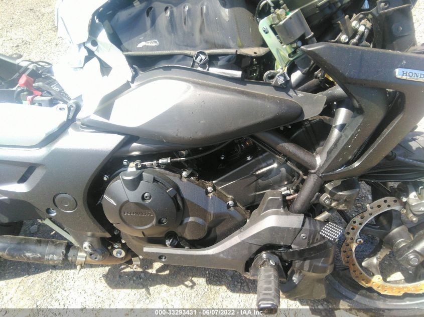 2016 HONDA CTX700 N JH2RC6804GK200231